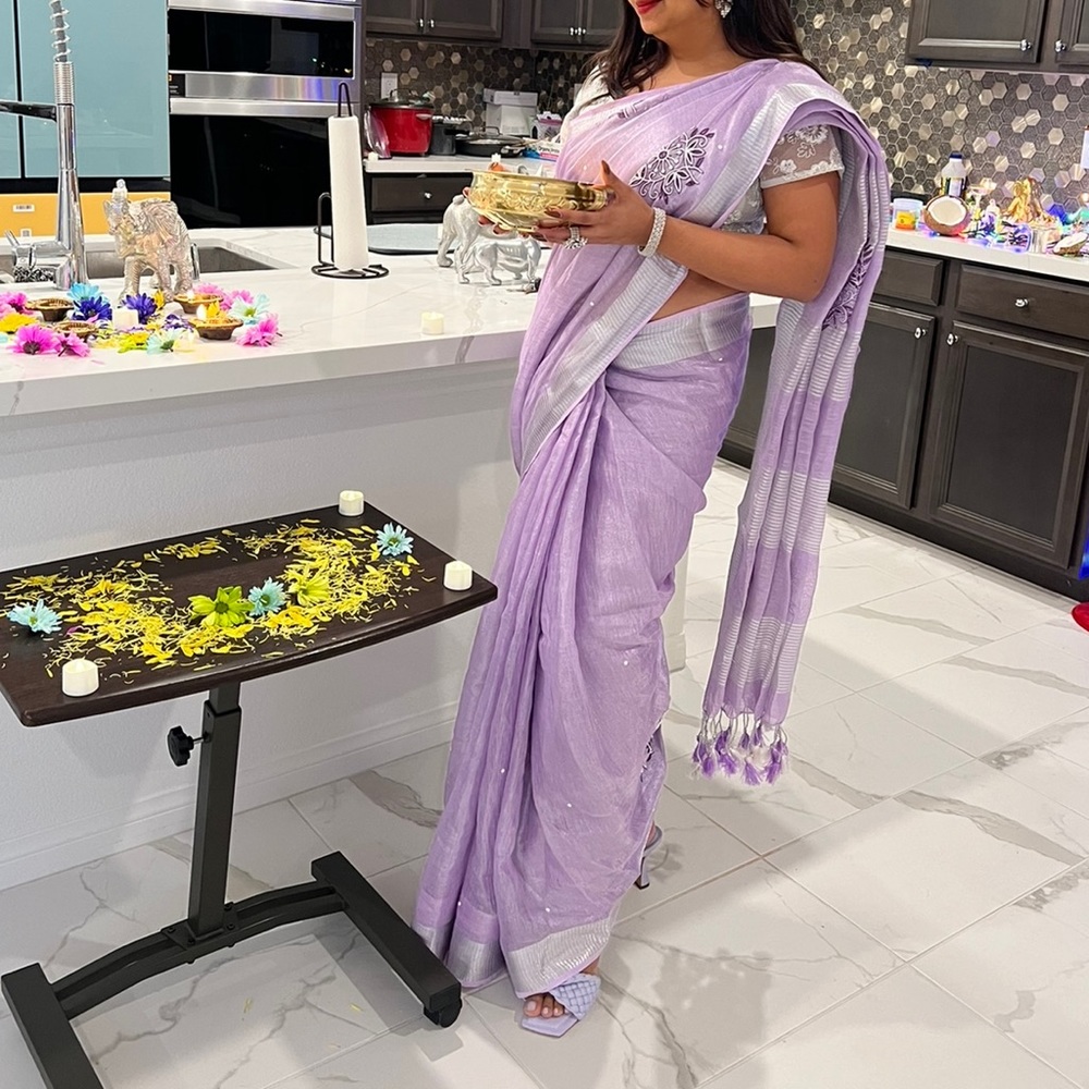 Lilac Lenin saree with extremely gorgeous pearl work